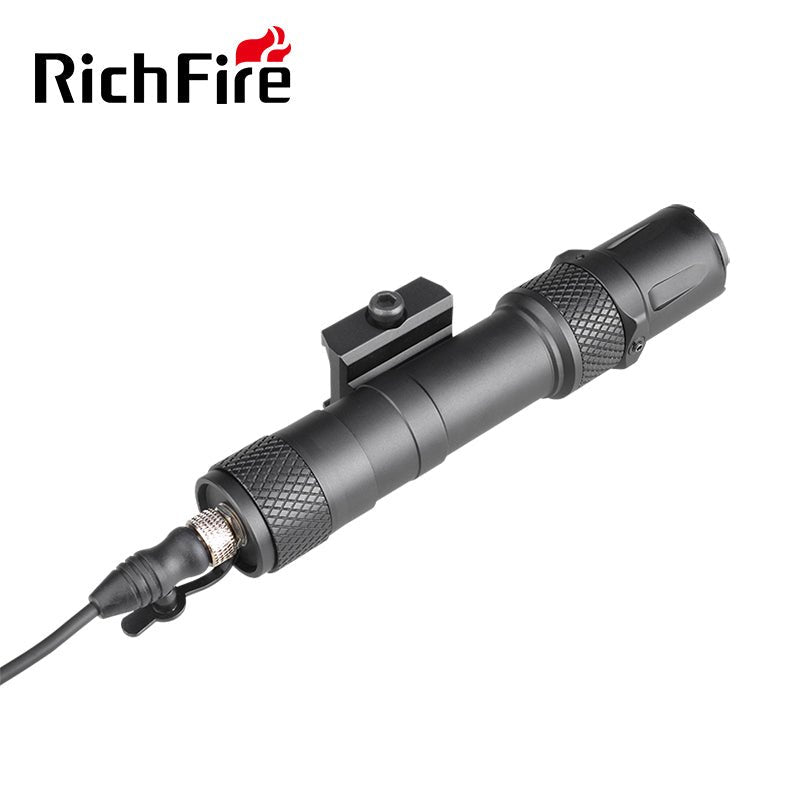 Richfire SFD - 092L 1900 Lumen LED Rechargeable Tactical Flashlight Green Laser - Richfire® Official Store Tactical Flashlight Weapon Light Seller
